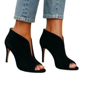 Adrienne Vittadini Peep Toe Split Vamp Heel Booties Black Fine Suede Leather 10